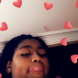 Meet your Posher, Ciera